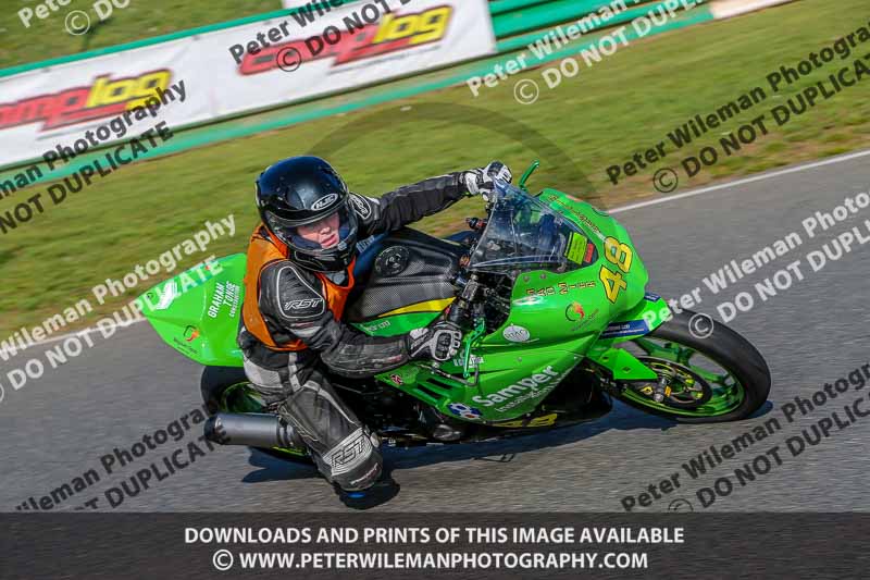 PJM Wedding Photography;enduro digital images;event digital images;eventdigitalimages;mallory park;mallory park photographs;mallory park trackday;mallory park trackday photographs;no limits trackdays;peter wileman photography;racing digital images;trackday digital images;trackday photos